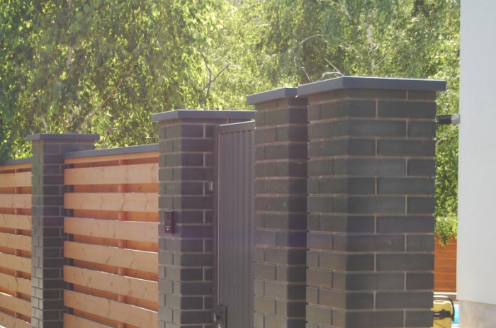 Колпак заборный Тип-1 390х390мм матовый