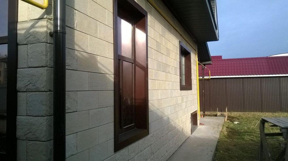 Откосы из металла